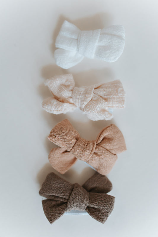 Still and wild bow clips